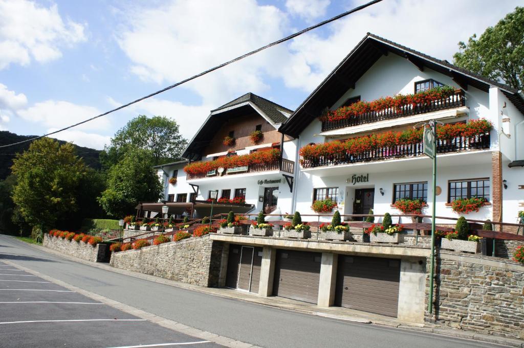 Hotel Rittersprung Ouren Esterno foto